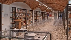 Biblioteca Civica di Arona - Foto a cura del Foto Club Arona