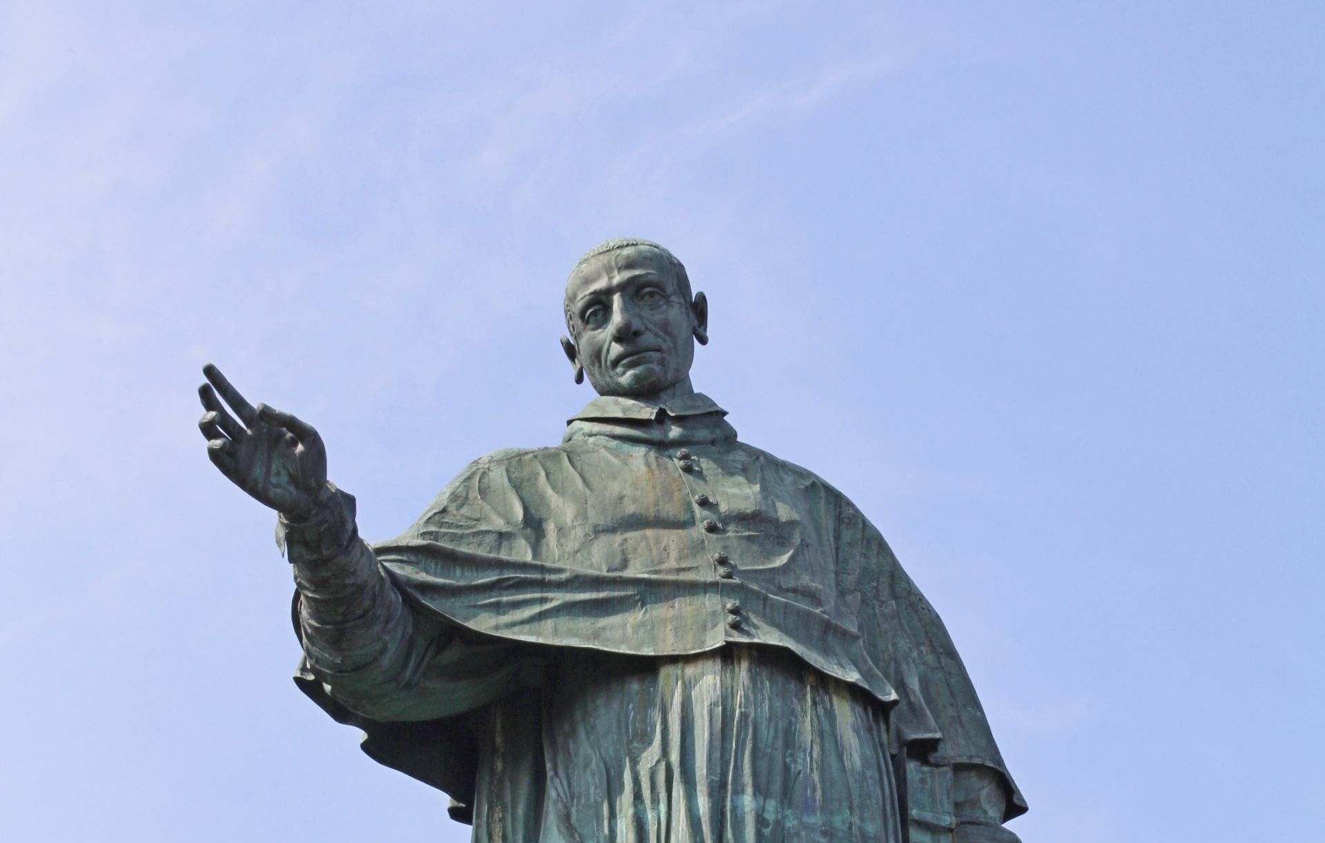 Statua di San Carlo