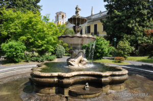 Fontana Villa Ponti