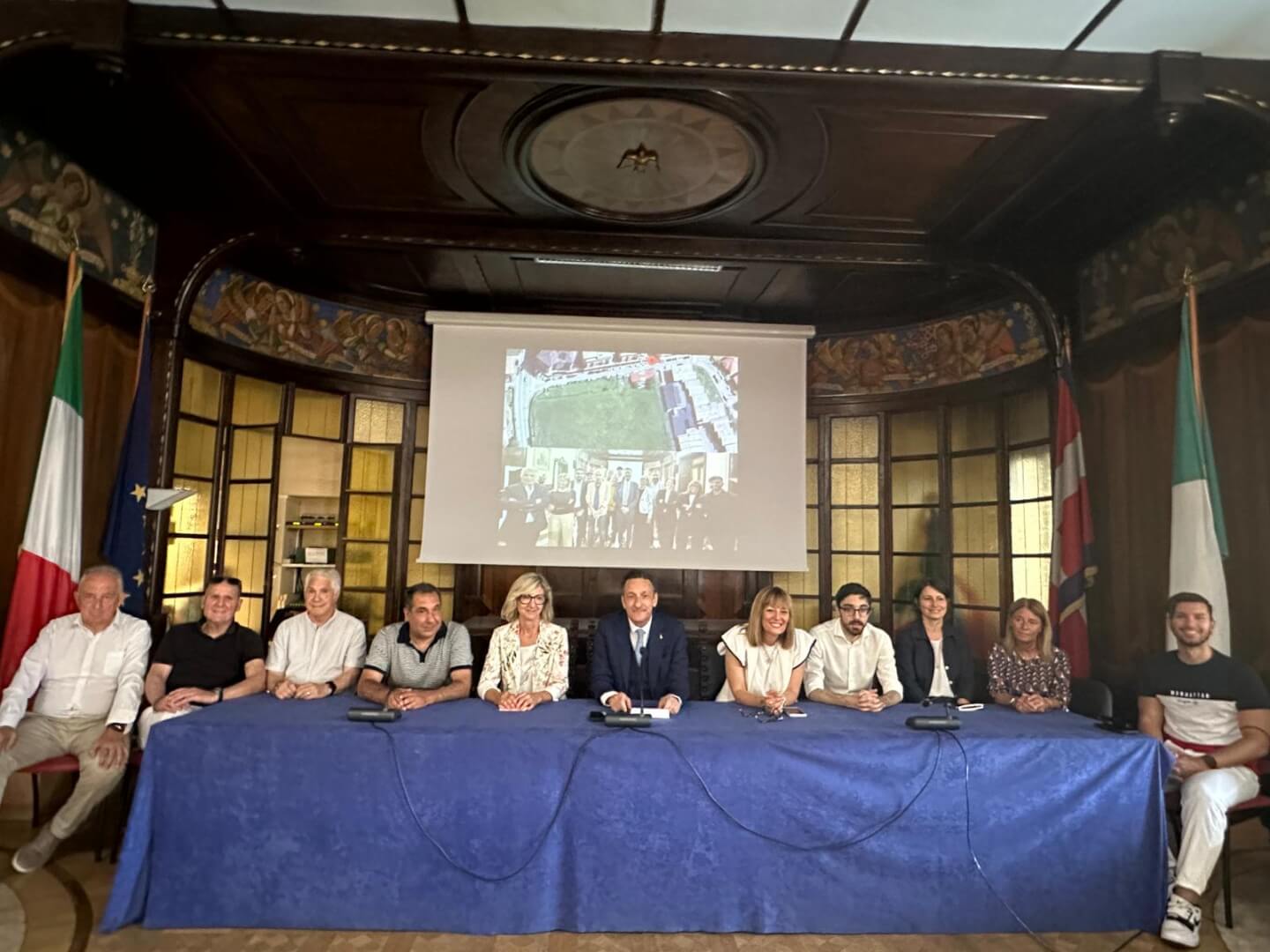 foto conferenza via Monte Zeda